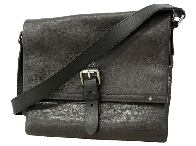 Borsa a tracolla Louis Vuitton Utah Canyon PM Marrone
