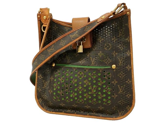 Borsa a tracolla Louis Vuitton Monogram Perfo Musette Verde chiaro