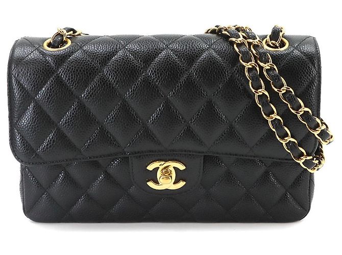 Bolsa de ombro Chanel Matelasse 23 com corrente Preto