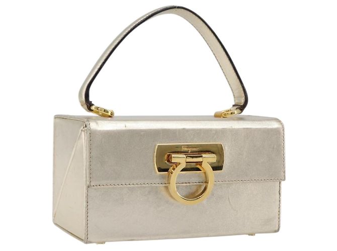 Borsa Vanity Salvatore Ferragamo Gancini in pelle oro Auth 199364A D'oro