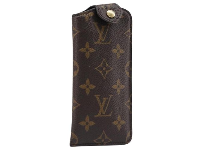 LOUIS VUITTON Monogram Etui Lunette PM Glasses Case M66545 LV Auth 202017A