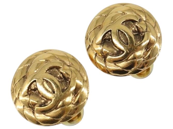 Orecchini CHANEL metallo Gold Tone CC Auth 201015V
