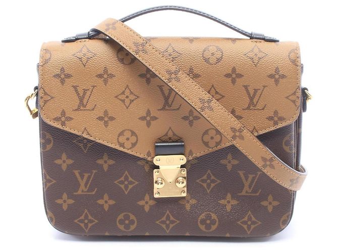 Bolsa Louis Vuitton Pochette Metis MM Marrom Preto