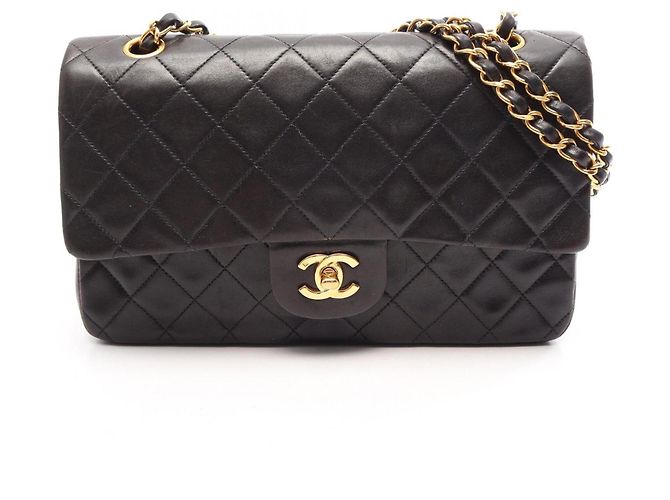 Borsa a tracolla Chanel Matelassé Double Flap Nero