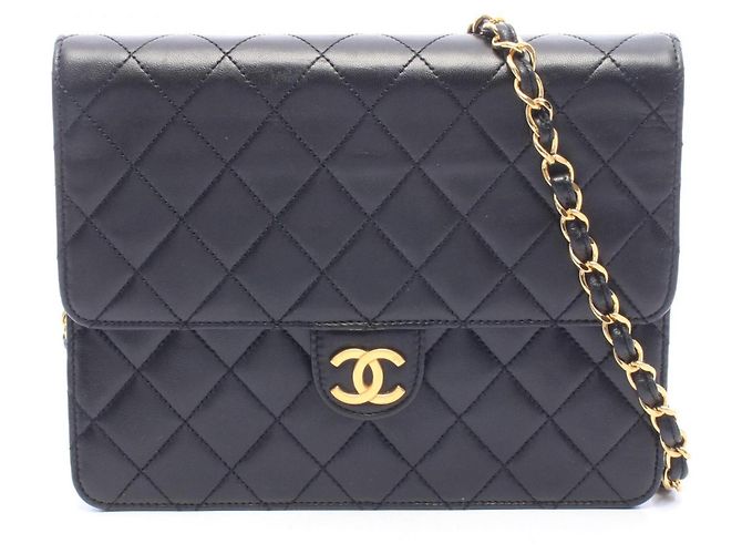 Chanel Matelassé Single Flap Schultertasche Schwarz