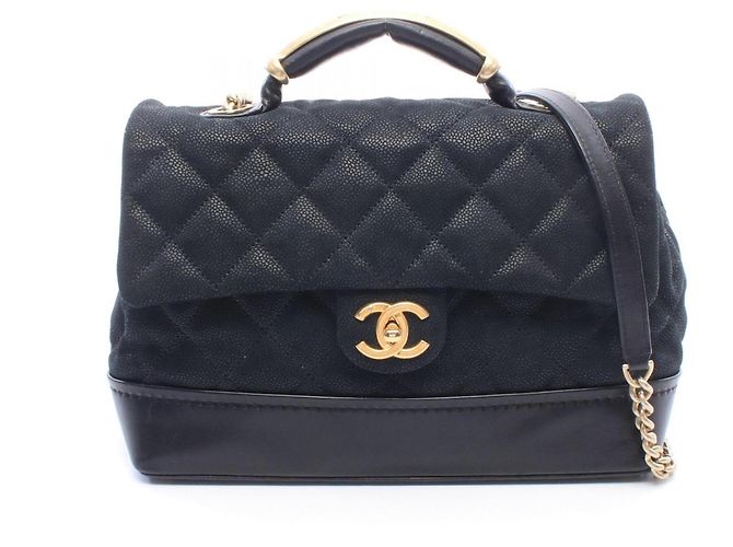 Bolsa de aba Chanel Matelassé com alça de mão Preto
