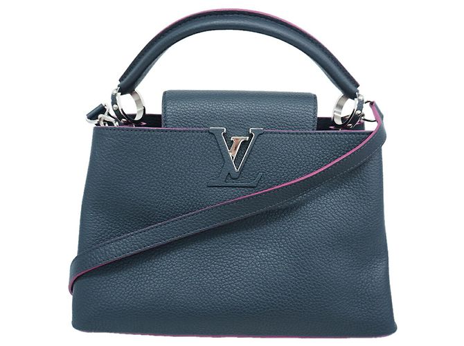 Bolso Louis Vuitton Capucines MM Negro