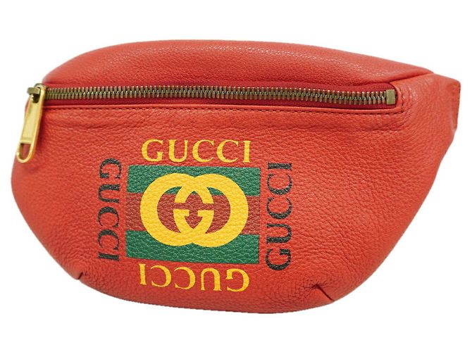 Pochete Gucci em couro vermelho