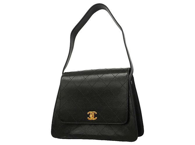 Borsa a tracolla Chanel Matelassé in nero