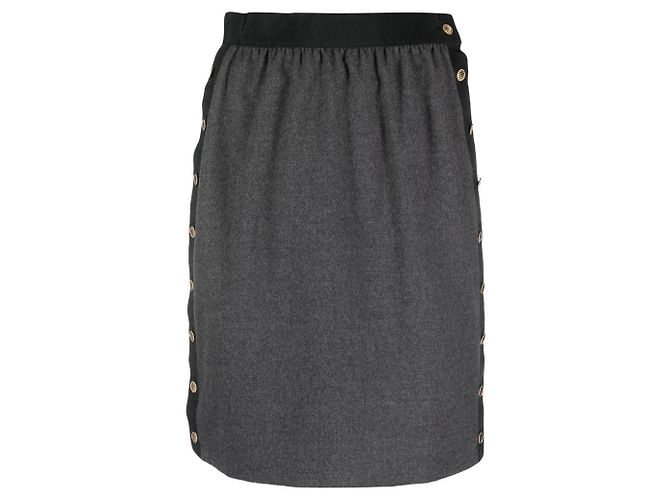 Falda línea A Chanel de lana gris