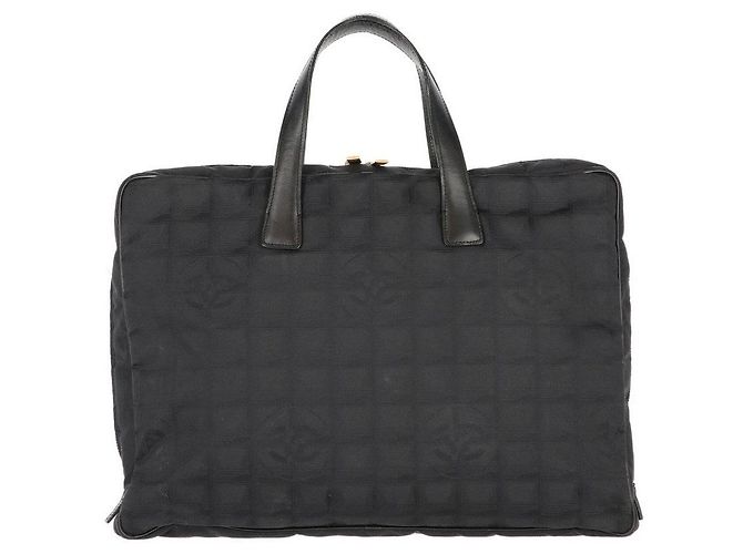 Sacs à main Chanel pour femmes Noir