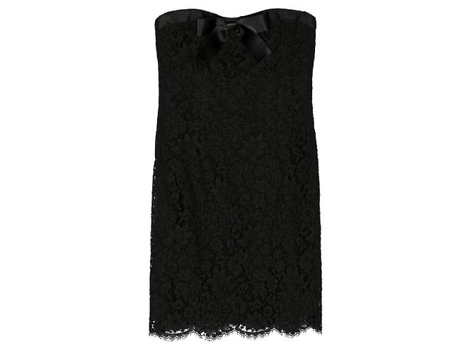 Chanel Kleid aus schwarzer Spitze