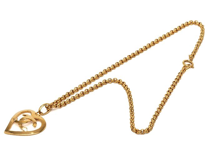 Collana con pendente a cuore CC Chanel placcata oro D'oro