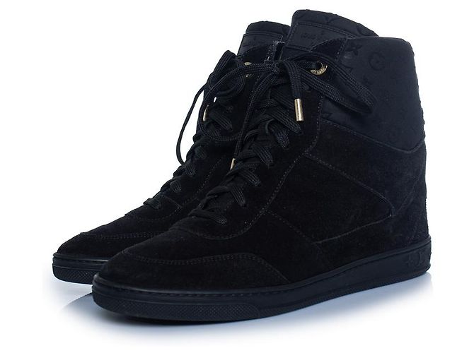 Louis Vuitton, baskets compensées millenium en daim Noir