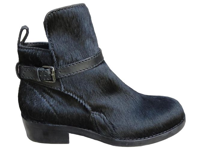 Botines Acne Studios de cuero de poni negro