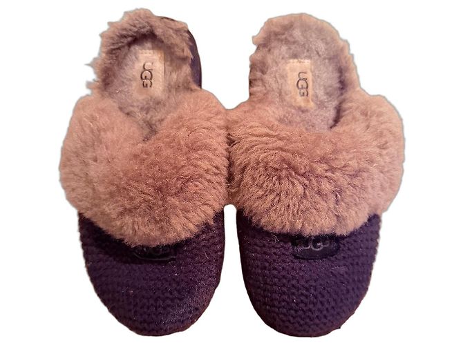 UGG Scuffette II Wool and Fur Slippers Black