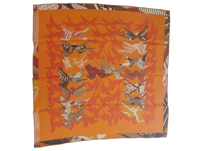 Hermès Cocotte de soie Lenço de Seda - Laranja Origami Marrom Branco Metálico
