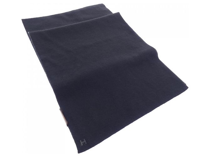 Hermès Hermes Silk and Cashmere Stole Black