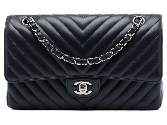 Chanel Blue Medium Classic Chevron Lambskin Double Flap Azul Azul marinho