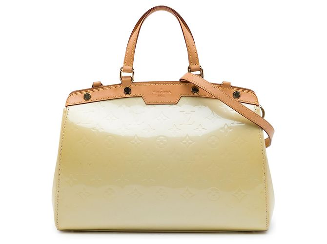 Louis Vuitton White Monogram Vernis Brea MM Blanco