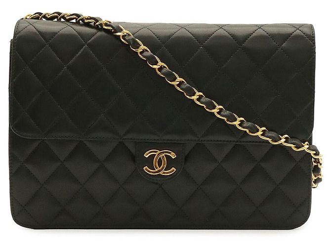 Bolsa de Ombro Chanel Matelasse com Corrente Preto