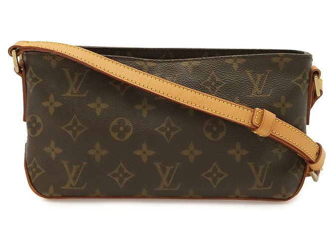 Louis Vuitton Monogram Trotter Pochette Marrom