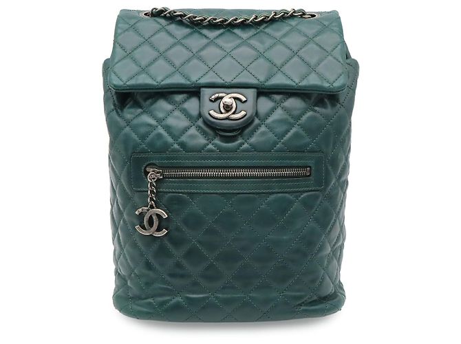 Chanel Matelasse Coco Mark Rucksack Grün
