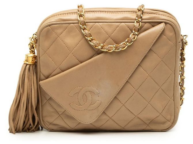 Bolsa de Ombro com Corrente Chanel Matelassé Coco Mark com Franjas Bege