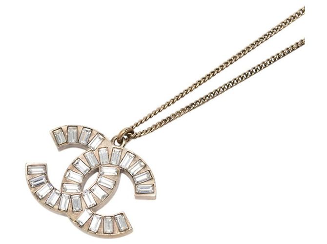 Collana con ciondolo a catena Chanel Coco Mark Bijou D'oro