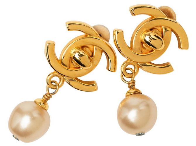 Brincos de pressão Chanel Coco Mark Turnlock Dourado