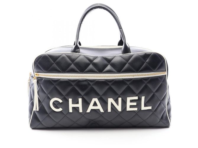 Borsa Bowling Chanel Matelassé Logo Nero Bianco