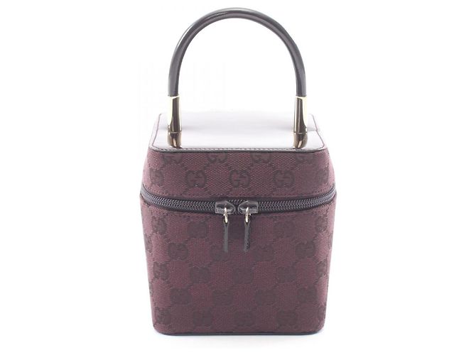 Bolsa Gucci GG Canvas em roxo