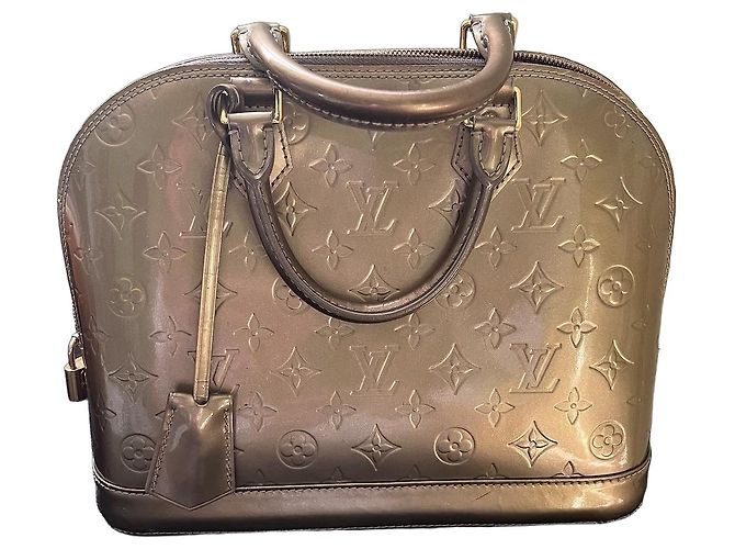 Bolsa Louis Vuitton Alma em couro verniz