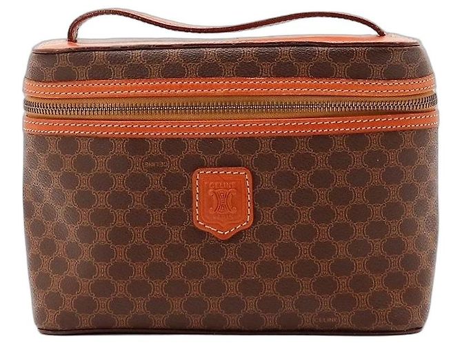 Céline Celine Monogram Vanity Case Marrom