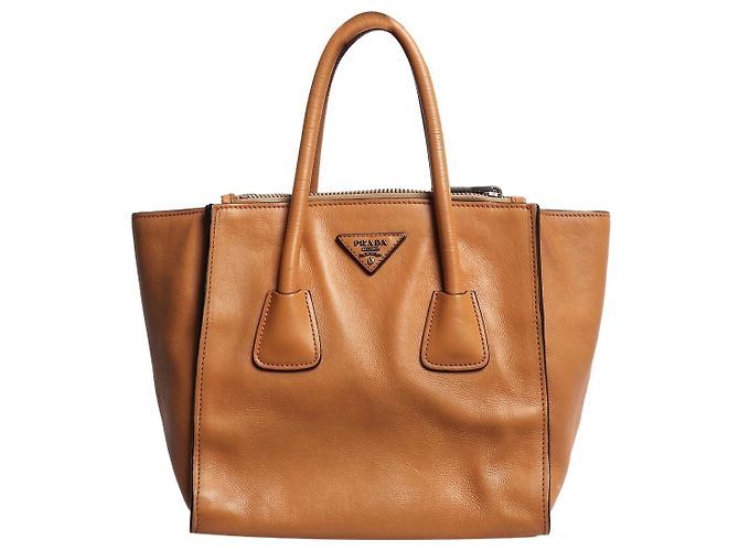 Prada Bolsa 2way Tan Twin Pocket