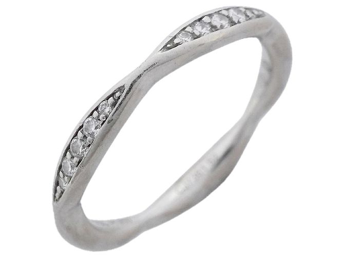 Chanel Camélia Ring aus Platin mit Diamant