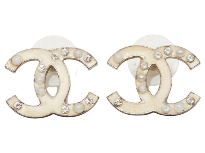 Timeless Pendientes de botón Chanel Coco Mark Blanco