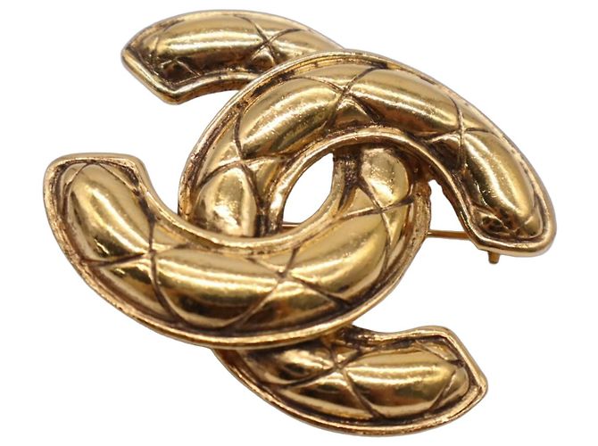 Broche Chanel Coco Mark banhada a ouro Dourado
