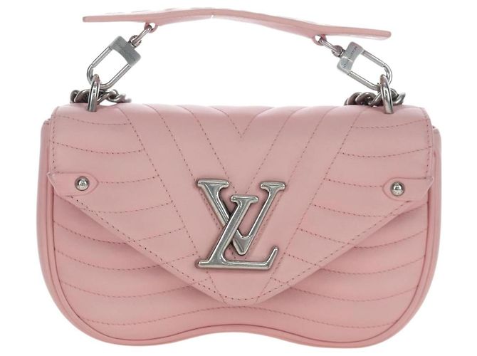Louis Vuitton New Wave Chain Quilted Leather MM Rosa