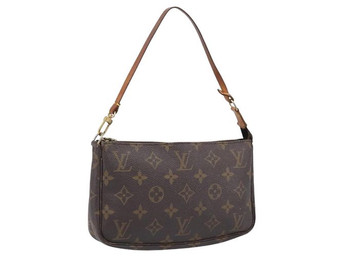 LOUIS VUITTON Monogram Pochette Accessoires Pouch M51980 LV Auth 200720A Monogramma