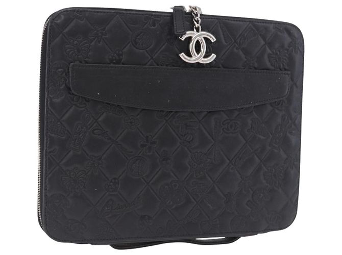 CHANEL Icon iPad Case Leather Black Gold CC Auth 200467 Golden