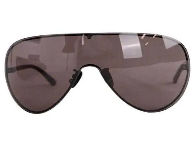 Gafas de sol Gucci de metal negro