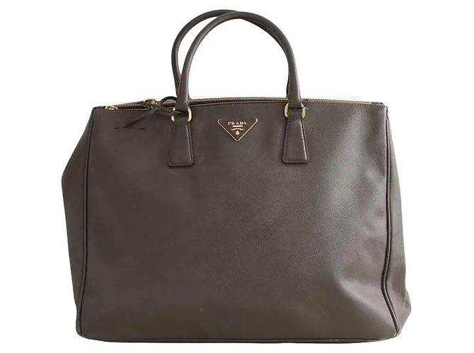 Prada Cabas Galleria kaki
