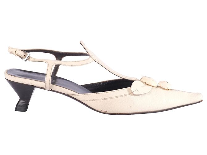 Prada Fall/Winter 2000 Ivory Leather Pointed-Toe Slingback Pumps Cream