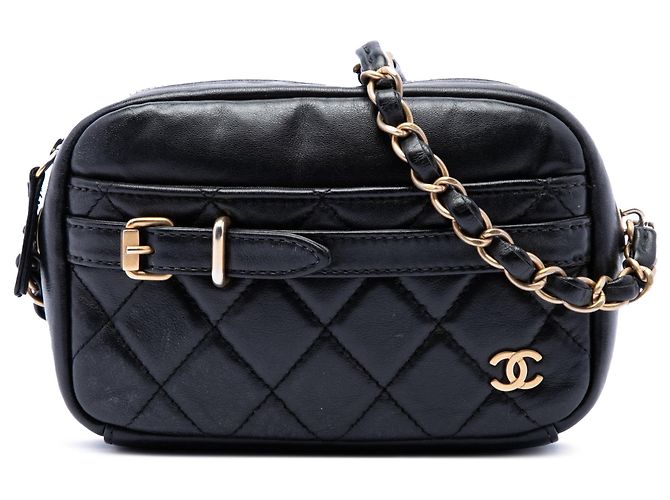 Bolsa Camera Chanel Small em pele de cordeiro acolchoada preta com fivela Preto