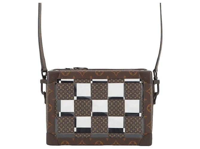 Borsa a tracolla Louis Vuitton Monogram Chess Soft Trunk Marrone