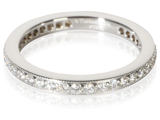 Tiffany & Co. Aliança Eternity Legacy em Platina e Diamantes