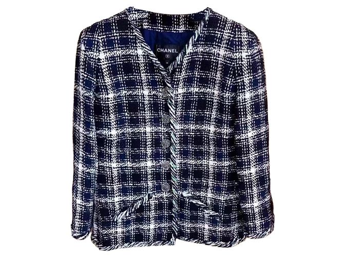 Chaquetas Chanel La Petite Veste Noire Multicolor