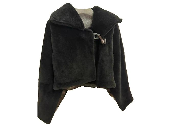 Hermès Black Shearling Coat Size 36
