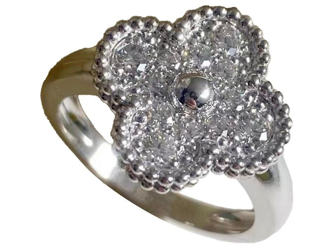 Van Cleef & Arpels Vintage Alhambra Ringe Weiß
